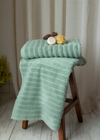 Robyn 2 Piece Bath Towel Set 27x54" Spa Green